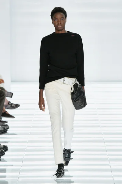 Look 35